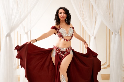 Victoria Bulla, belly dancer based in Preston